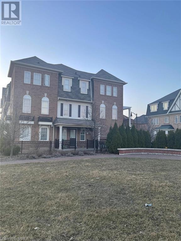 103 Bleasdale Ave in Brampton, ON - Building Photo - Building Photo