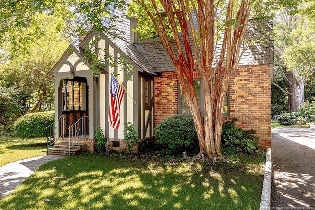 property at 114 Magnolia Ave