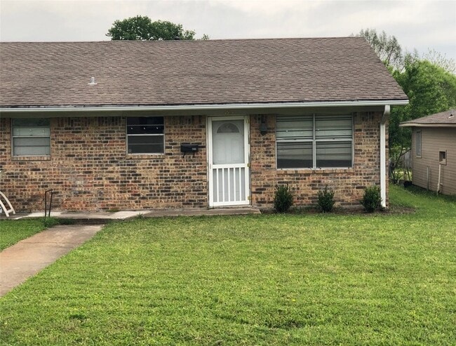 103 S Burdette Ave in Sherman, TX - Foto de edificio - Building Photo