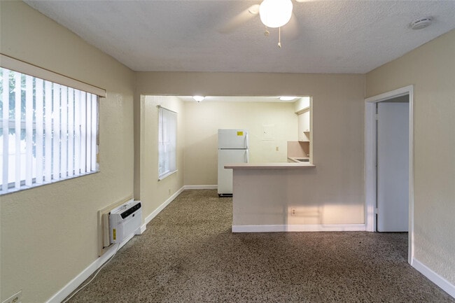 115 NE 4th St in Fort Lauderdale, FL - Building Photo - Building Photo