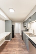 Northpark Apartments in Kansas City, MO - Foto de edificio - Interior Photo