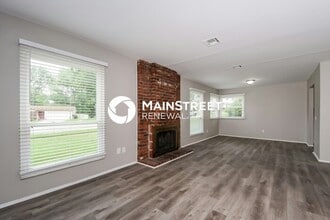 4917 Rainford Ct in St. Louis, MO - Building Photo - Building Photo