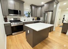 149 Glenway St, Unit 2 in Boston, MA - Building Photo