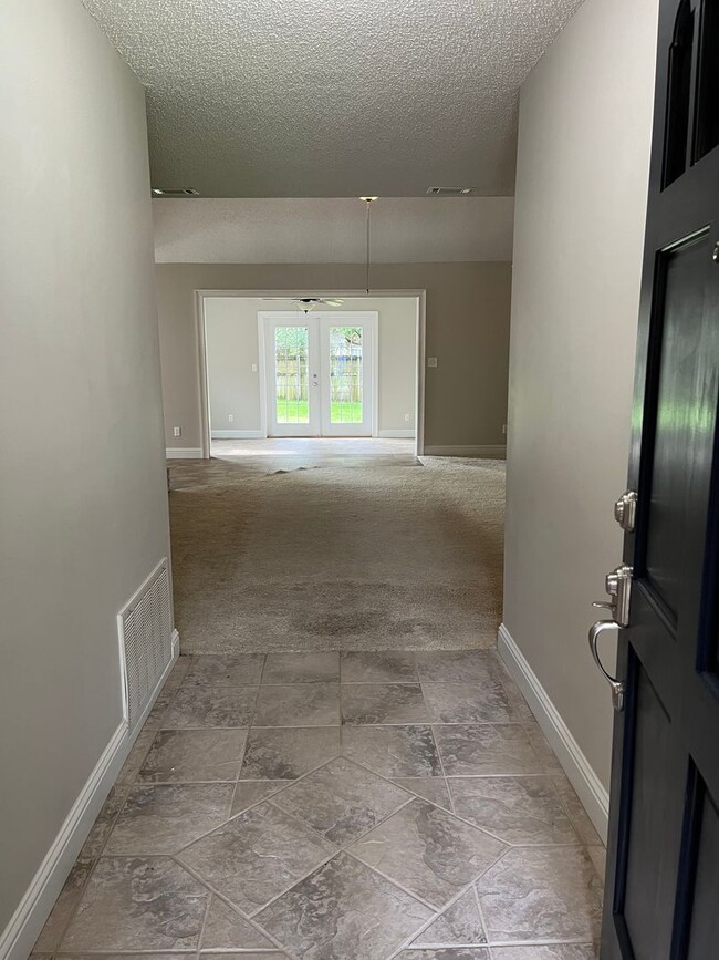 117 Long Pointe Dr in Mary Esther, FL - Building Photo - Building Photo