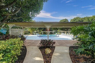 3430 NW 52nd Ave in Lauderdale Lakes, FL - Building Photo - Building Photo