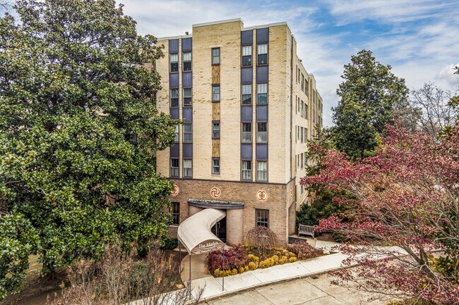 Marlyn in Washington, DC - Foto de edificio - Building Photo