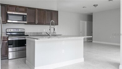 1 Flatfish Dr in Kissimmee, FL - Building Photo - Building Photo