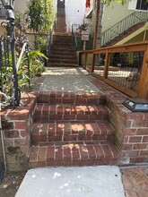 204 Orange St, Unit 204 in Oakland, CA - Building Photo - Building Photo