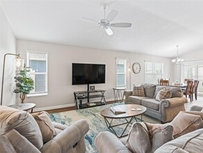 449 Gilson Loop in Wildwood, FL - Building Photo - Building Photo