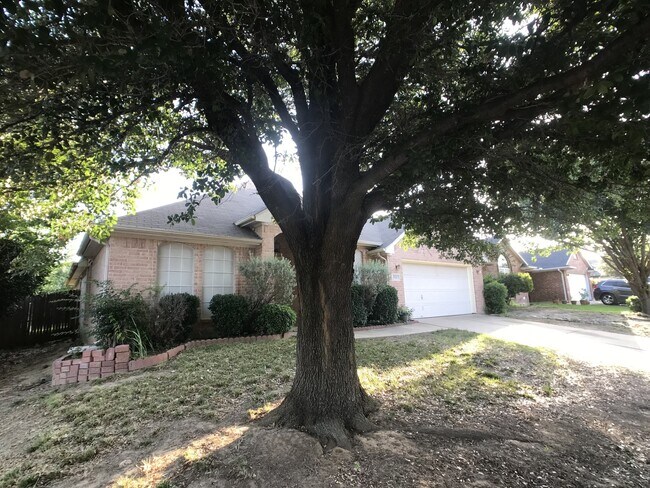 3517 Sutter Ct in Fort Worth, TX - Building Photo - Building Photo