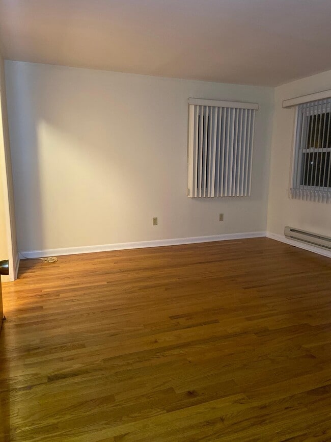 1115 Raritan Rd, Unit 2