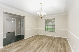 533 Majestic Wood Dr in Fleming Island, FL - Building Photo - Building Photo