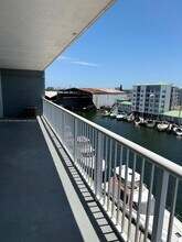 1800 NW 24th Ave in Miami, FL - Foto de edificio - Building Photo