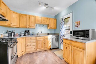 4684 S Pine Rd in Evergreen, CO - Building Photo - Building Photo