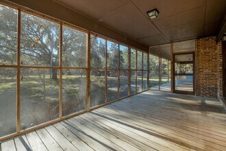 9369 Old St Augustine Rd in Tallahassee, FL - Building Photo - Building Photo