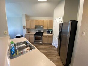 3422 Settlement Dr in Round Rock, TX - Foto de edificio - Building Photo