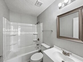 6260 Somerset Dr in Horn Lake, MS - Building Photo - Building Photo