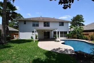 22510 Holly Lake Dr in Katy, TX - Building Photo - Building Photo