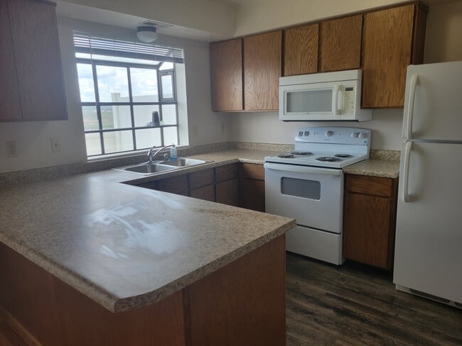 124 Fox Point Loop Rd, Unit Fox point in Evanston, WY - Foto de edificio - Building Photo