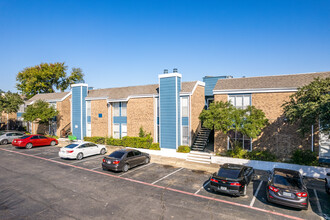 Windham Chase in Richardson, TX - Building Photo - Building Photo