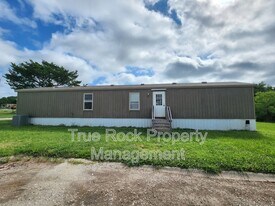 16505 County Rd 1526 Ct in Ada, OK - Building Photo