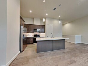 6379 Paddington Bnd Dr in Houston, TX - Building Photo - Building Photo