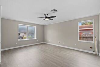 5309 Perry Ave in Galveston, TX - Building Photo - Building Photo