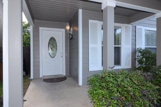 10316 Garbacz Dr in Austin, TX - Building Photo - Building Photo