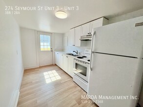 274 Seymour St in Amherstburg, ON - Building Photo - Building Photo