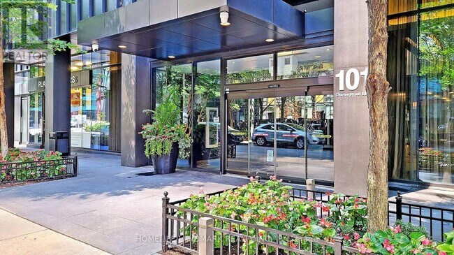 101-3101 Charles St E in Toronto, ON - Building Photo - Building Photo