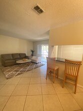 100 Summer Plz, Unit 8 in Merritt Island, FL - Building Photo - Building Photo