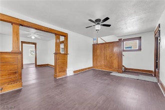 908 Dayton St in Akron, OH - Building Photo - Building Photo
