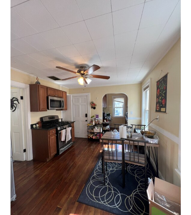 21 Chandler St in Somerville, MA - Foto de edificio - Building Photo