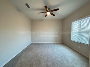 17655 W Pueblo Ave in Goodyear, AZ - Building Photo - Building Photo