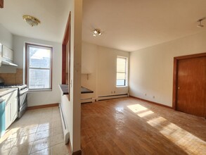 851 Bergen Ave in Jersey City, NJ - Building Photo - Building Photo