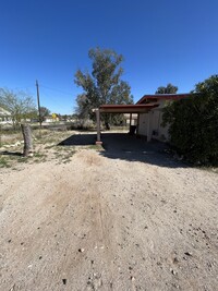 2205 E 36th St in Tucson, AZ - Foto de edificio - Building Photo