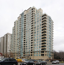 The Kingsdale in Toronto, ON - Building Photo - Building Photo