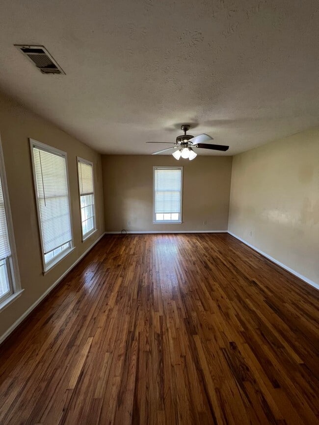 994 Birch Ct in Auburn, AL - Building Photo - Building Photo