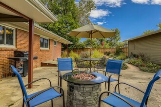 6086 Simmons Dr in Boulder, CO - Building Photo - Building Photo