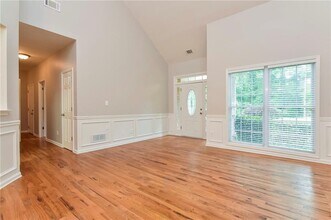4318 Welbron Dr in Decatur, GA - Building Photo - Building Photo