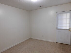 1512 College Way in New Bern, NC - Building Photo - Building Photo