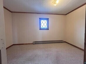 1406 Lake Shore Dr E in Ashland, WI - Building Photo - Building Photo