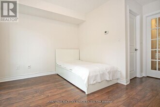 321 South Park Rd in Markham, ON - Building Photo - Building Photo
