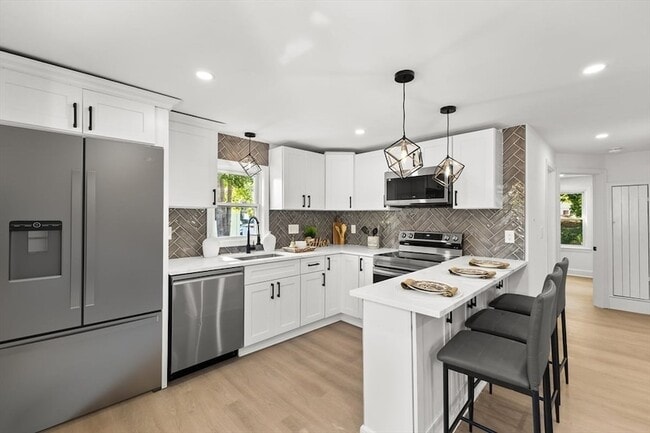 26 Lamb St in Attleboro, MA - Building Photo - Building Photo