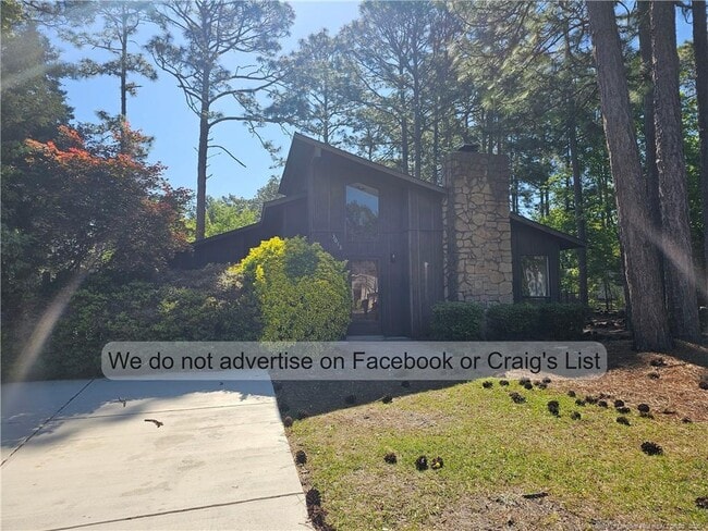 property at 3013 Folkstone Cir
