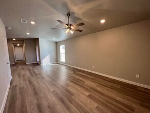 2009 Bryan Ave in Wolfforth, TX - Building Photo - Building Photo