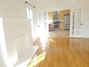 1609 1/2 S Sierra Bonita Ave, Unit 1609 1.2 in Los Angeles, CA - Building Photo - Building Photo