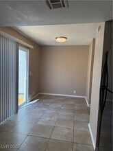 3676 S Garden Dr in Las Vegas, NV - Building Photo - Building Photo