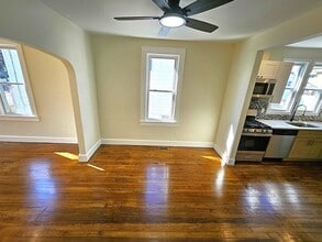 244 Centre Ave in Secaucus, NJ - Building Photo - Building Photo