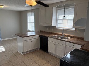 8725 Diane St in Murfreesboro, TN - Building Photo - Building Photo